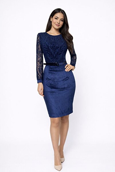 codemark Yuvarlak Yaka Flok Baskı Tül Detaylı Kadife Elbise