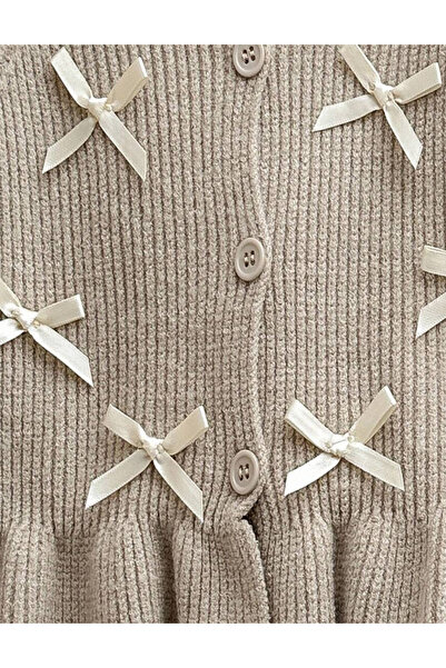 Sheya Shein button-up sweater, beige