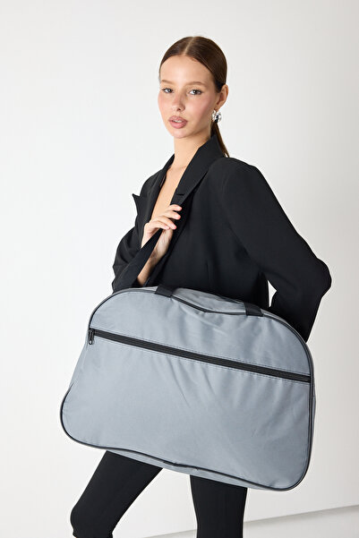 Tonny Black Unisex Gray Travel and Sports Bag with Front Zipper