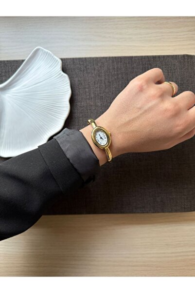 rubsey Retro Minimal Women's Wristwatch Handcuff Model Gold