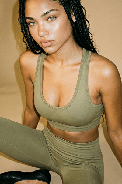 SESEH Oily Green Recovery Sports Bra - Seamless Covered Bra |   Luna