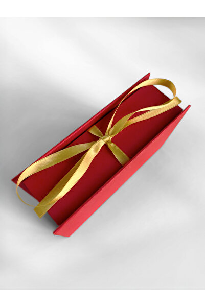 Henno 10x16,5x8,5 cm Kırmızı Özel Tasarım Hediye Kutusu – Altın Kurdele Detaylı