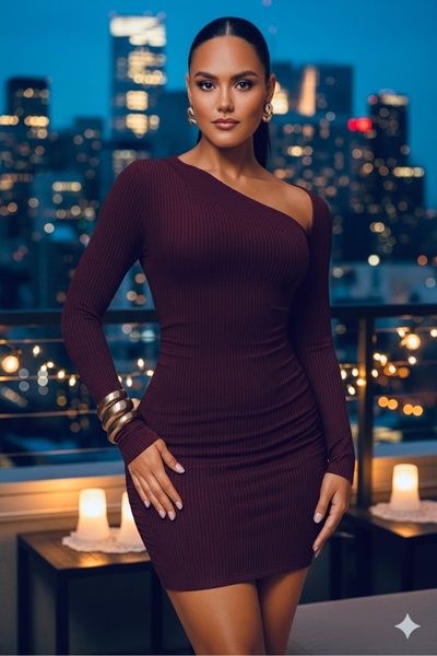 LUVIENNA فستان قصير محبوك بأكمام طويلة وكتف واحد قماش مجدّل ريبانا - أحمر كلاريت