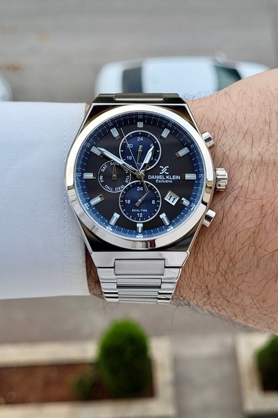 Daniel Klein Smoked Dial Navy Blue Strap Metallic Color 2 Years Warranty 43 m...