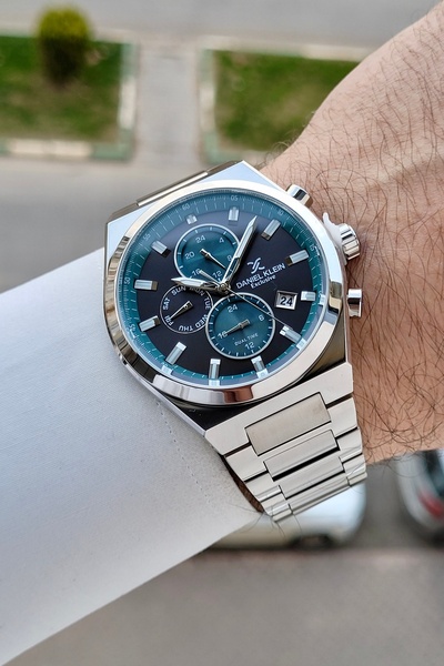 Daniel Klein Smoked Green Dial Silver Color Band 43 mm Inner Indicators Active Men's Wristwatch