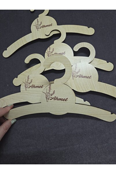 lupi Ahşap bebek askısı isim yazılır