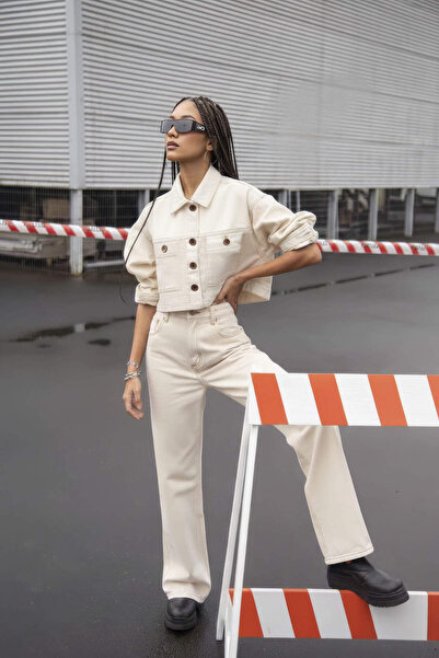 Bluewhite سترة جينز نسائية ذات قصة قصيرة من إكرو