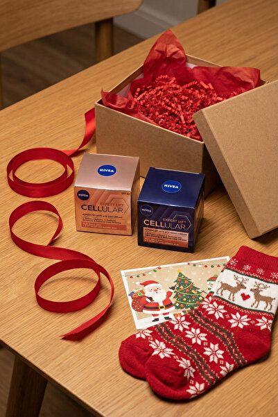 Oxford Sport Yılbaşı ürünleri Gece+Gündüz Bakım seti+Yeniyıl Çorabı+Kartposta...