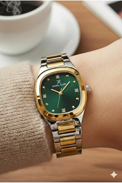 Daniel Klein Kadın Altın Kare Çerçeve Hasırlı Metal Kordon Kol Saati - Yeşil Kadran Modern Tasarım