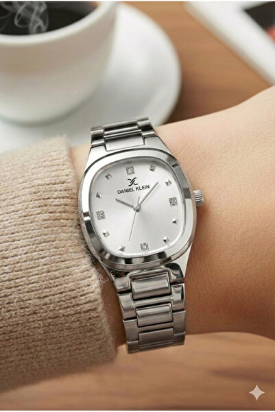 Daniel Klein Kadın Kare Çerçeve Metal Kordon Kol Saati - Modern Tasarım