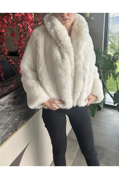 Glam Fashion Ekru Şal Yaka Kürk
