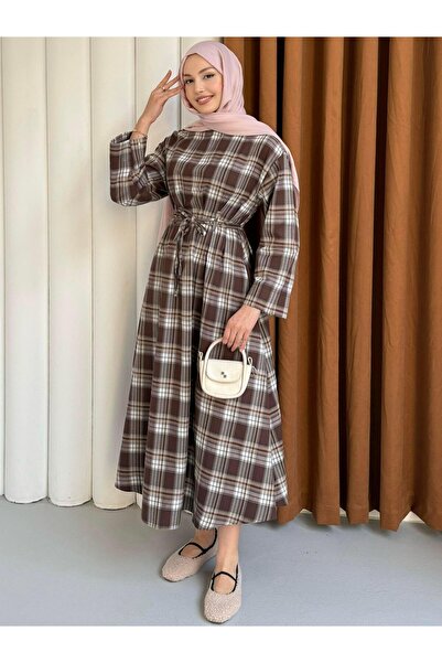 Modaensarbutik Beli Çift Kuşaklı Ekose Tesettür Elbise-BEJ