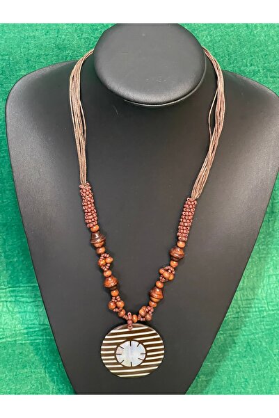 Gönülden Tasarım قلادة بوهيمية مصنوعة يدويًا من الحجر الأصلي والجلد مع خرز