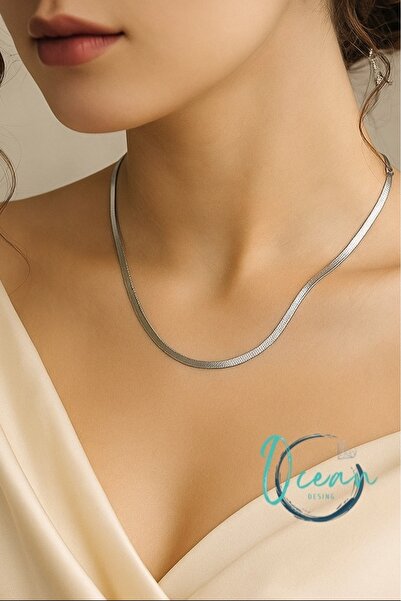 OCEANDESING قلادة نسائية من الفولاذ الإيطالي بطول 45 سم - تصميم لا يتأكسد وأنيق