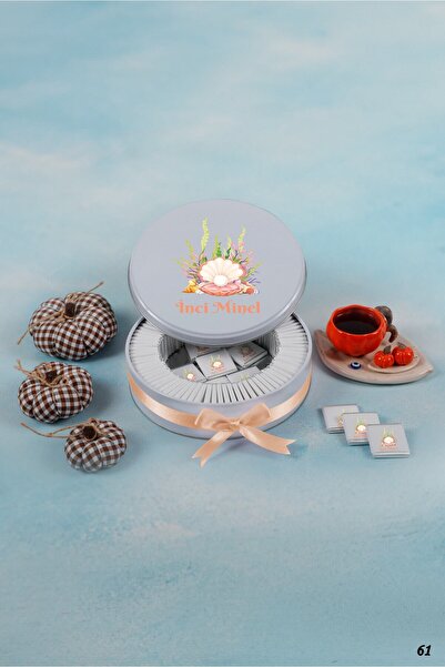 KAKAO AĞACI 70 Adet Inci Tasarımlı Kız Bebek Çikolatası