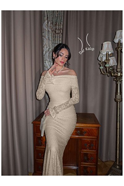 ESRAHELVACI Astarlı Madonna Yaka Elbise