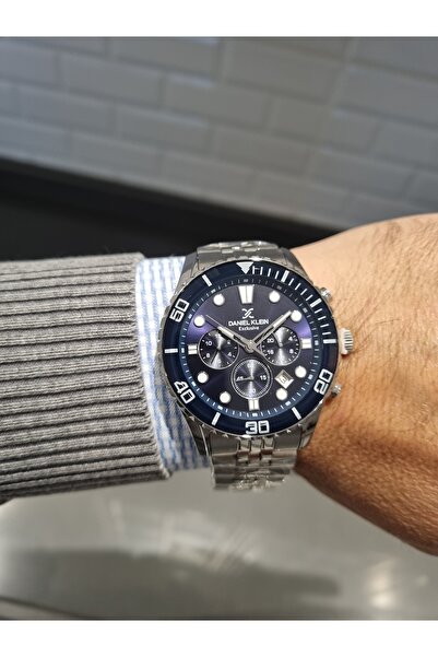 Daniel Klein ساعة يد رجالية موديل جديد بقرص أزرق داكن مع تقويم ومقاومة للماء ...