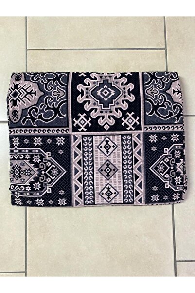 İlkim 6 mt Kare Halı Örtüsü