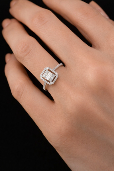 Çgk Çiğdem Gürel Kuyumculuk ÇGK 8 Ayar Altın Zirkon Baget Yüzük – Kadın, Parl...