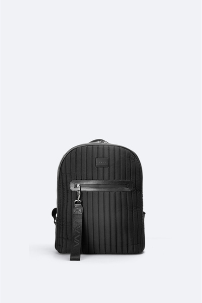 Avva Men's Black Zipper Backpack A32y9101