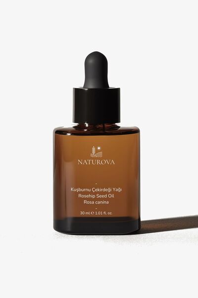 NATUROVA Kuşburnu Çekirdeği Yağı Soğuk Sıkım %100 Saf 30 Ml