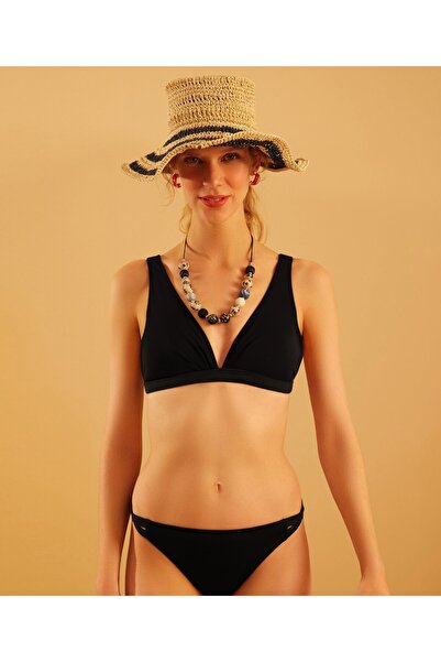 Yargıcı Yan Detaylı Bikini Altı