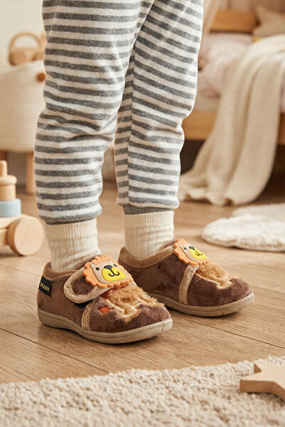 GEZER Kışlık Cırtlı Ayarlanabilir Rahat Iç Taban Erkek Çocuk Panduf Ayakkabı