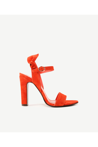 Yargıcı حذاء بكعب جلدي مع تفاصيل فيونكة