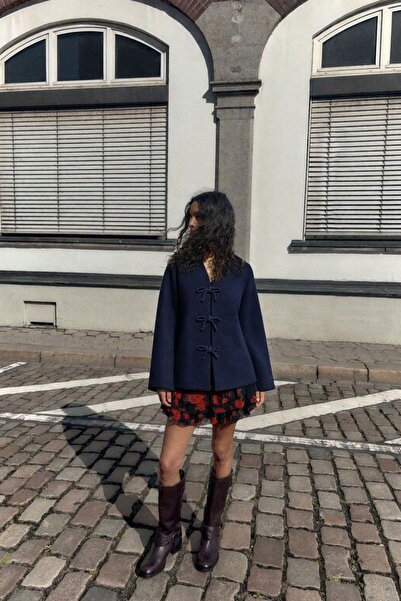 HAKKE Bağlama Detaylı Kaşe HIRKA