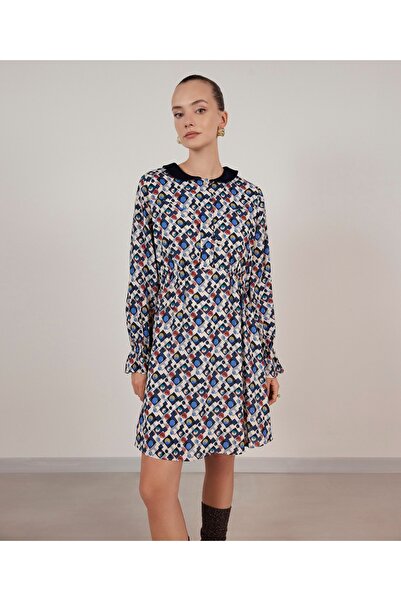 Yargıcı Pat Detaylı Elbise