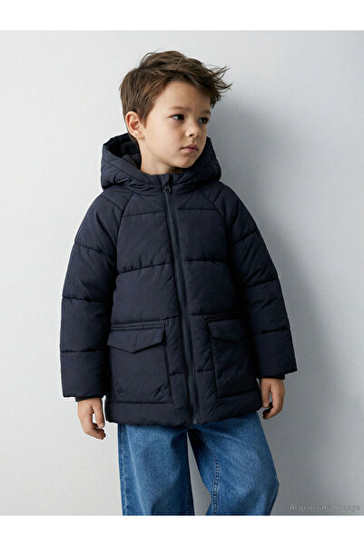 LC Waikiki Artı Yeni Sezon Kapüşonlu Astarlı Erkek Çocuk Mont