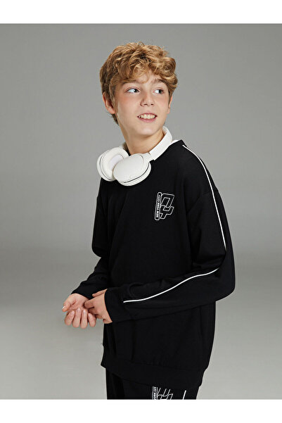 LC Waikiki Lcw Kids Crew Neck Boy Sweatshirt