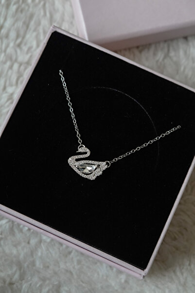 Minimo Çelik Taşlı Kuğu Svarovski Kolye