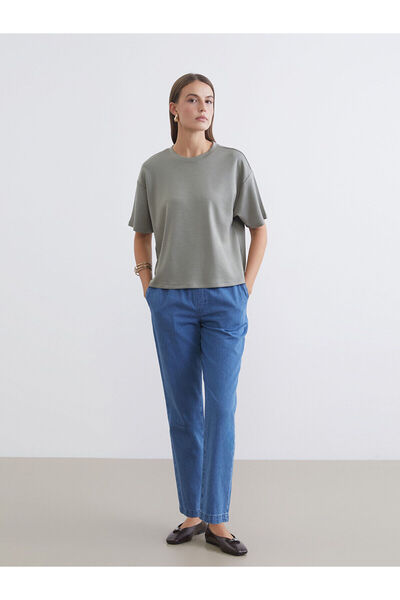 LC Waikiki Γυναικείο τζιν παντελόνι με ελαστική μέση καρότο