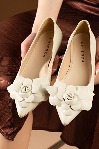 EMIENZA Rose First Class - Vegan Leather Rose