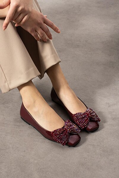 EMIENZA Emily Tokalı Fiyonk Taş Detaylı Kadın Babet