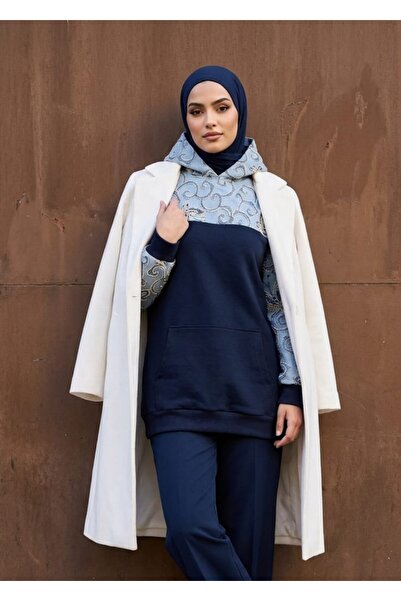 Mayovera Swea tricou In albastru bleumarin