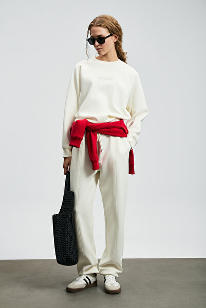 Lufian Γυναικεία πλεκτή αθλητική φόρμα Cessie σε λευκό χρώμα