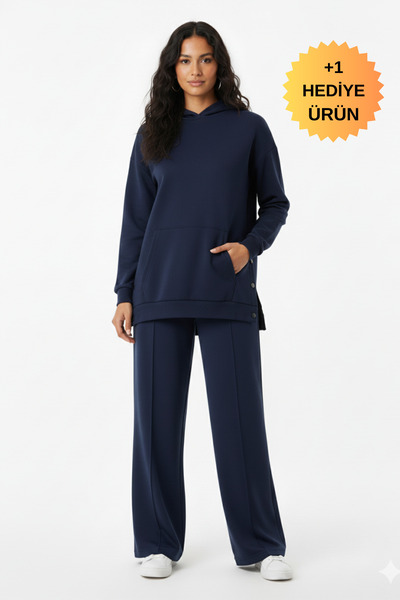 Softandbasic طقم سويت شيرت وبنطلون مضلع بتفاصيل كبس على الجوانب موديل بغطاء رأس