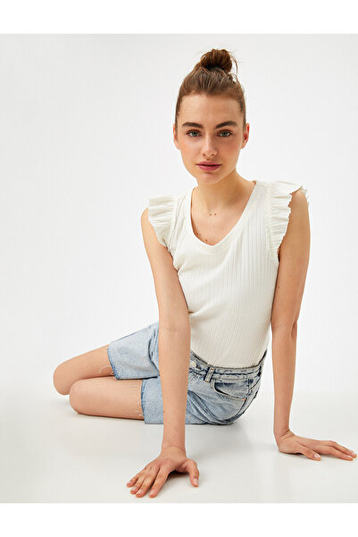 Koton Μπλουζάκι με ραβδώσεις με σούρες