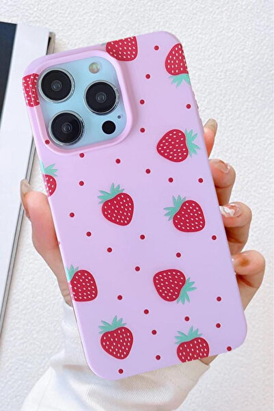 3GEN CASE İphone 15 Pro Kılıf Çilek Desenli İçi Kadife Lansman Kılıf