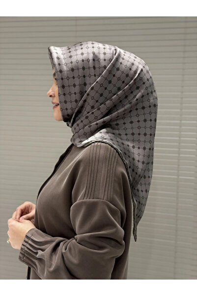 Aker وشاح حرير تيفيل 8981713-931