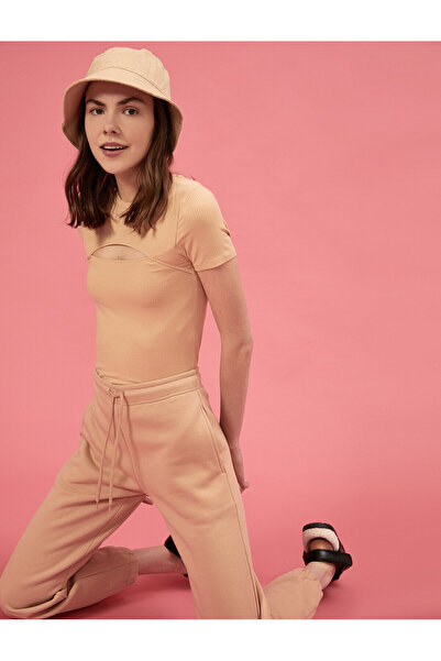 Koton Παράθυρο Λεπτομερές T-Shirt