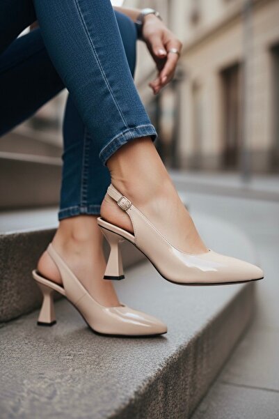 marinarosse حذاء Harmony نسائي مفتوح من الخلف باللون البيج وكعب من الجلد اللا...