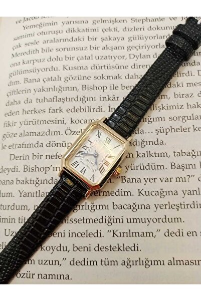 Classy Hare Model Siyah Renk Yılan Desenli Kordon Özel Tasarım Kadın Kol Saati