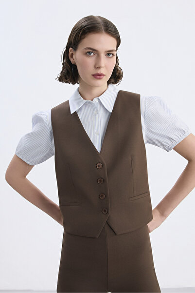 Babushka Кафяво дамско жиле с джоб