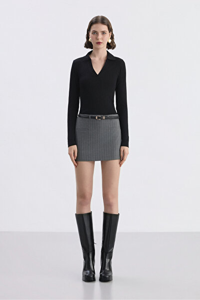 Babushka Fusta scurtă gri cu dungi cu buzunare