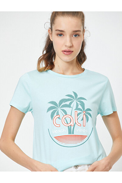 Koton Μπλουζάκι με κοντό μανίκι με εμπριμέ λαιμόκοψη