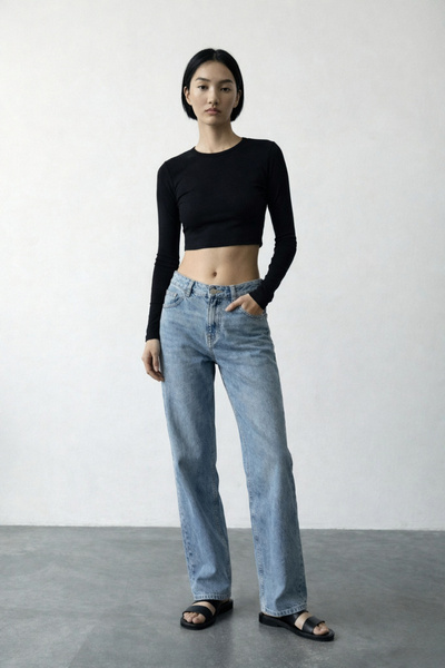 Wear Three Points Pulse - Basic Uzun Kollu Pamuklu Kumaş Slim Fit Ense Nakış Detaylı Beyaz Tişört