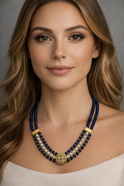 Solare Accessories Navy Blue Crystal and Pearl Detailed Necklace